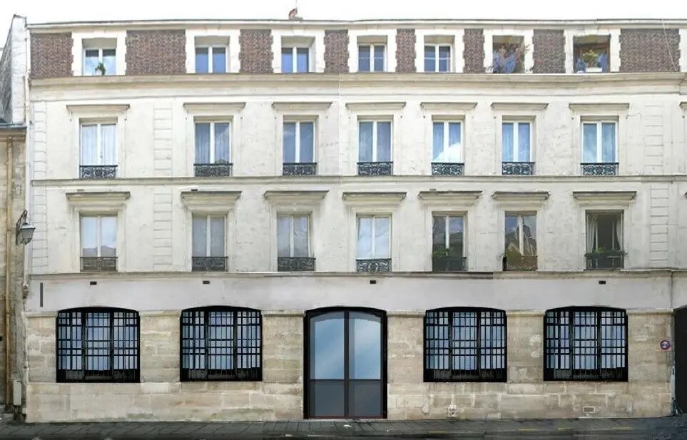 Retail in Paris for sale Building Photo- Image 1 of 11