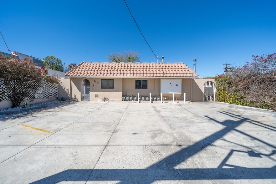 5335 Harmony Ave, North Hollywood, CA for sale - Building Photo - Image 2 of 18