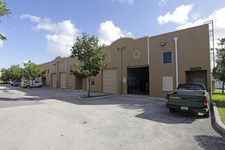 Plus de détails pour 4616 NW 133rd St, Opa Locka, FL - Industriel à vendre