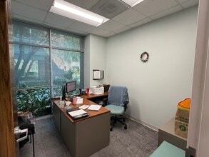 501 Wando Park Blvd, Mount Pleasant, SC for lease Interior Photo- Image 2 of 6