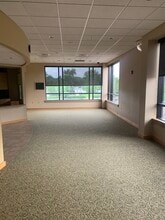 730 Eden Rd, Lancaster, PA for lease Interior Photo- Image 1 of 12