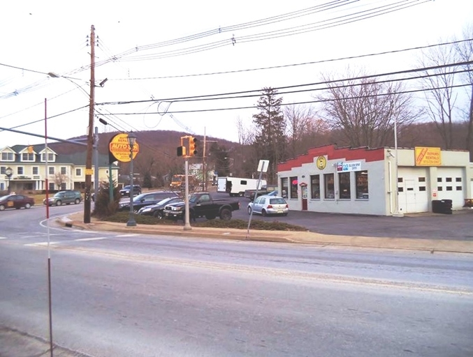 Retail in Sparta, NJ for sale - Primary Photo - Image 1 of 1