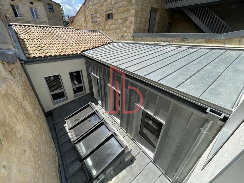 Office in Bordeaux for sale - Building Photo - Image 2 of 5