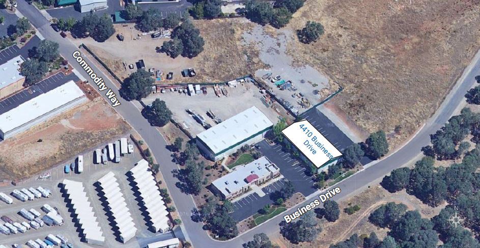 4410-4421 Business Dr, Cameron Park, CA for lease - Building Photo - Image 3 of 3