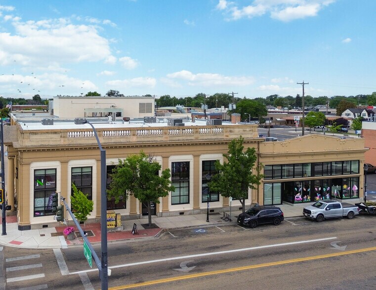 101 11th Ave S, Nampa, ID à vendre - Photo du bâtiment - Image 3 de 7