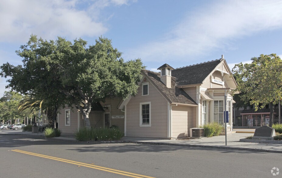 1100 Merrill St, Menlo Park, CA à louer - Photo du bâtiment - Image 2 de 2