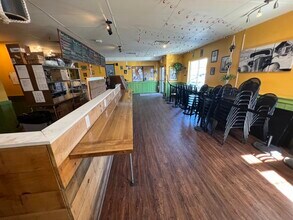 8 Jenkins Ct, Durham, NH à louer Photo du bâtiment- Image 2 de 7