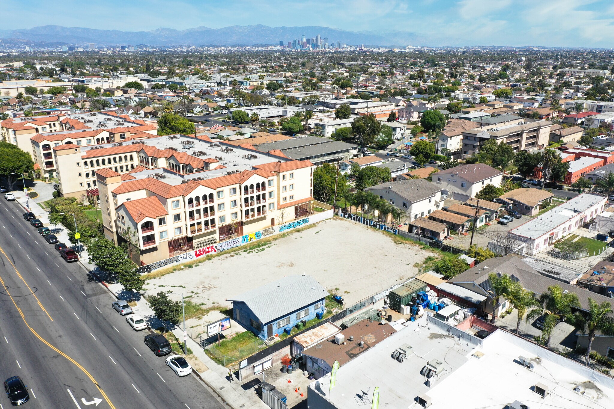 6200 Crenshaw Blvd, Los Angeles, CA for sale Primary Photo- Image 1 of 12