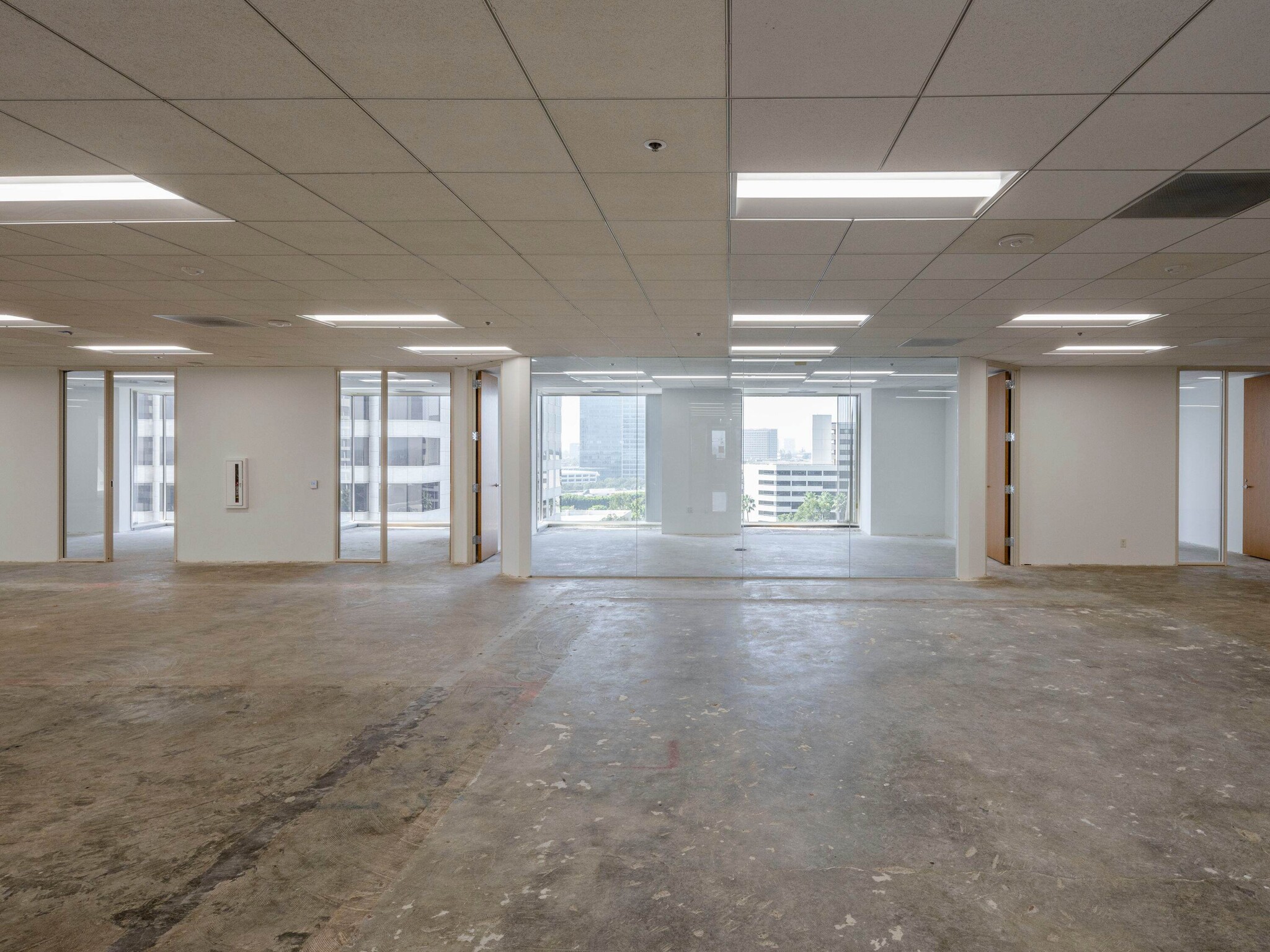 5 Park Plaza, Irvine, CA for lease Interior Photo- Image 1 of 10
