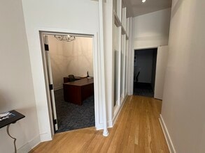 216 S Clay St, Louisville, KY for lease Interior Photo- Image 2 of 7