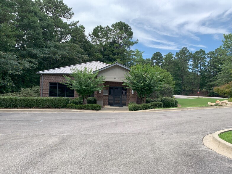 1512 Alex Dr, Irondale, AL à louer - Photo du bâtiment - Image 2 de 15