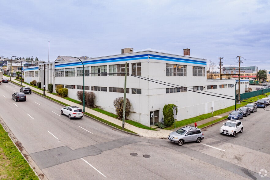 2727 Boundary Rd, Vancouver, BC for sale - Primary Photo - Image 1 of 3