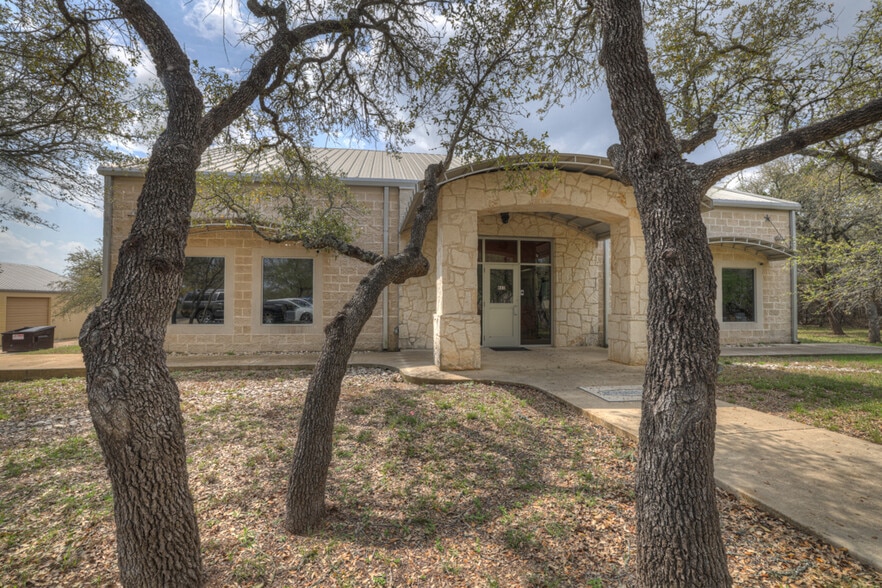 30665 N Us Hwy 281, Bulverde, TX for sale - Building Photo - Image 3 of 45