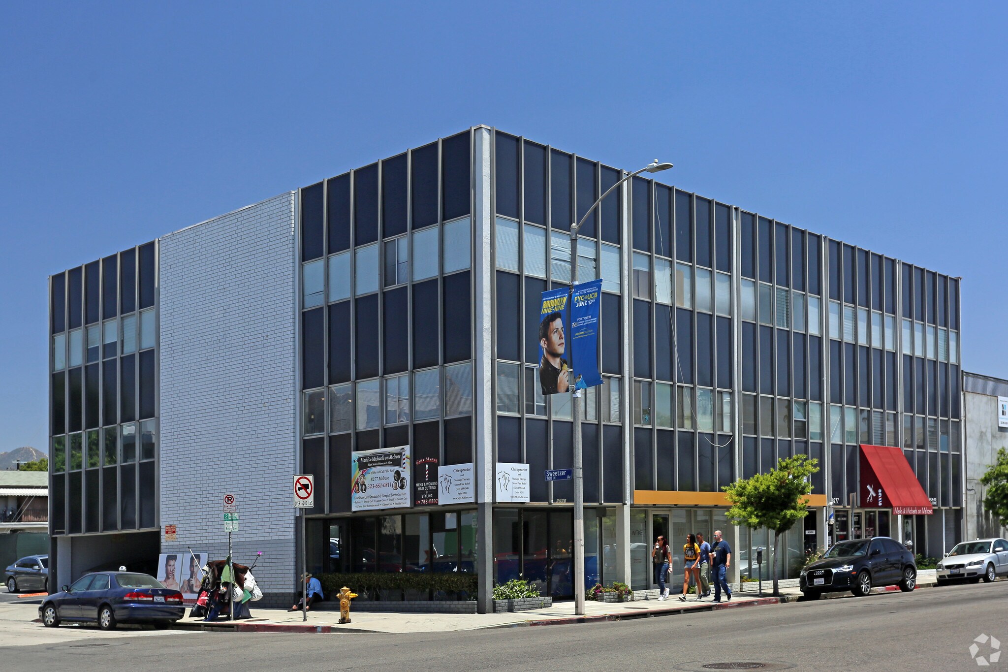 8281 Melrose Ave, Los Angeles, CA for lease Primary Photo- Image 1 of 12