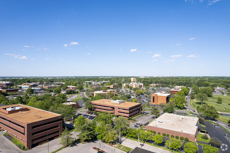 655 Craig Rd, Creve Coeur, MO for lease - Aerial - Image 3 of 9