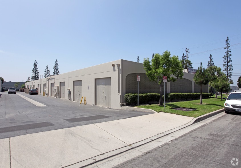 1504-1544 Highland Ave, Duarte, CA for lease - Building Photo - Image 2 of 4