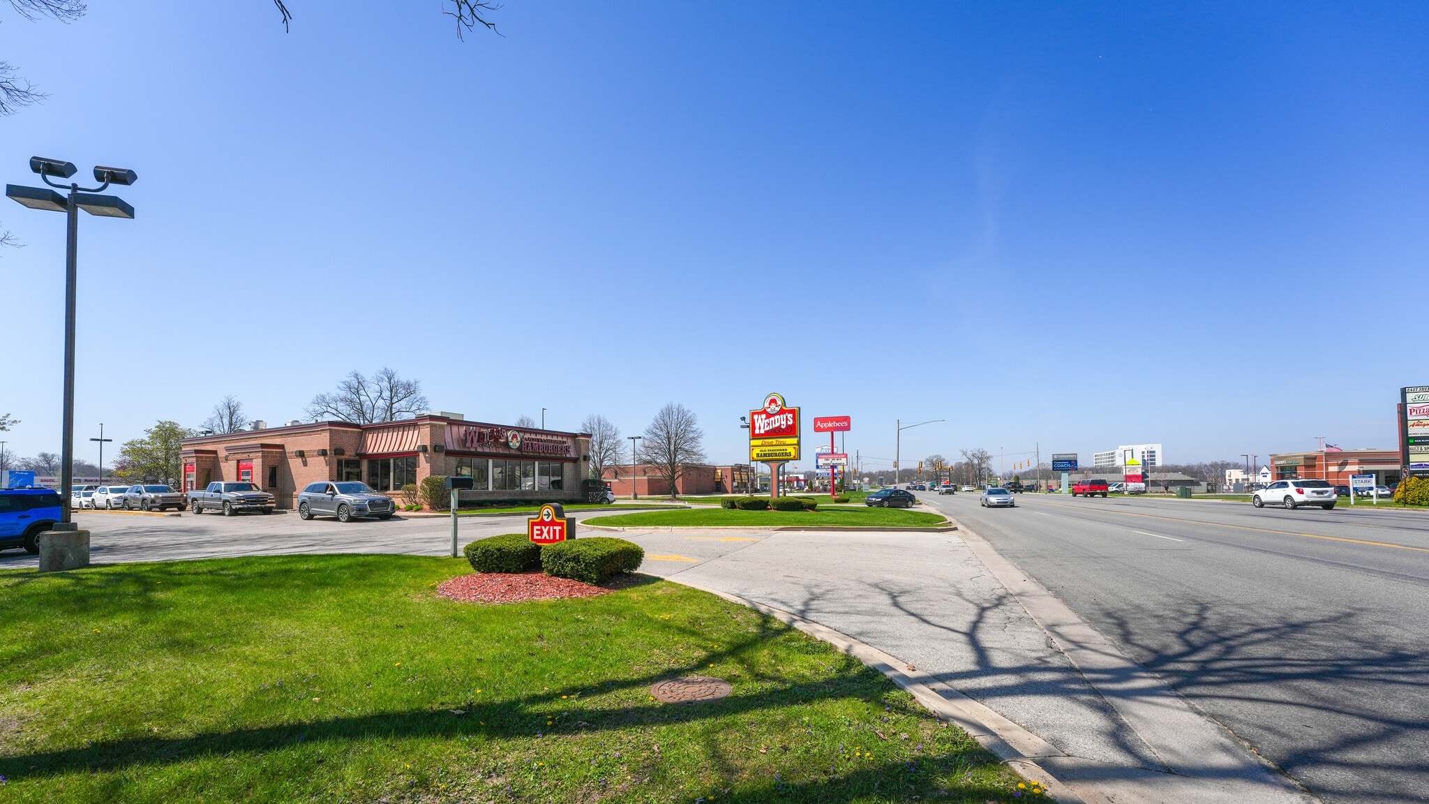 1865 E Sherman Blvd, Muskegon, MI for sale Primary Photo- Image 1 of 4