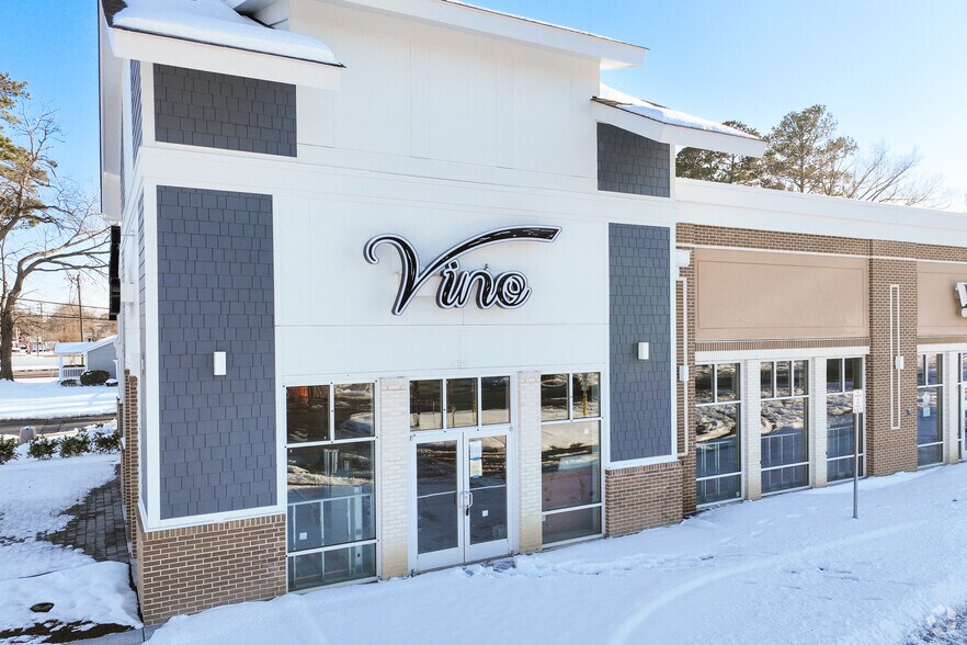 520-524 S Battlefield Blvd, Chesapeake, VA à louer - Photo du bâtiment - Image 3 de 6