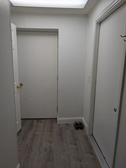 5036 Richfield Rd, Flint, MI à vendre - Photo intérieure - Image 2 de 15