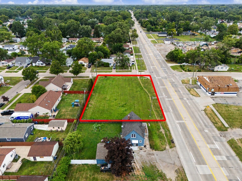 1410 S Merriman Rd, Westland, MI à vendre - Photo du bâtiment - Image 2 de 14