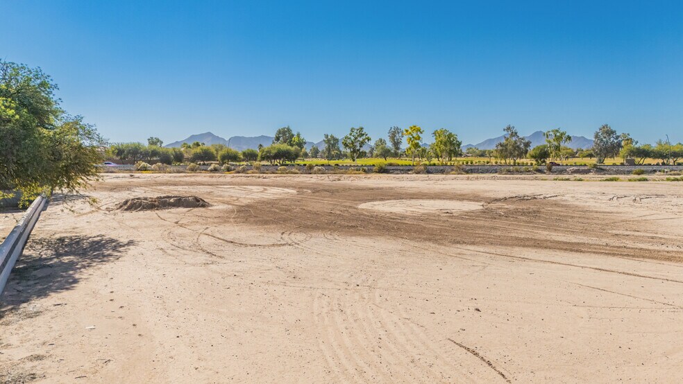 21755 E McCowan Ln, Queen Creek, AZ à vendre - Photo du bâtiment - Image 3 de 15
