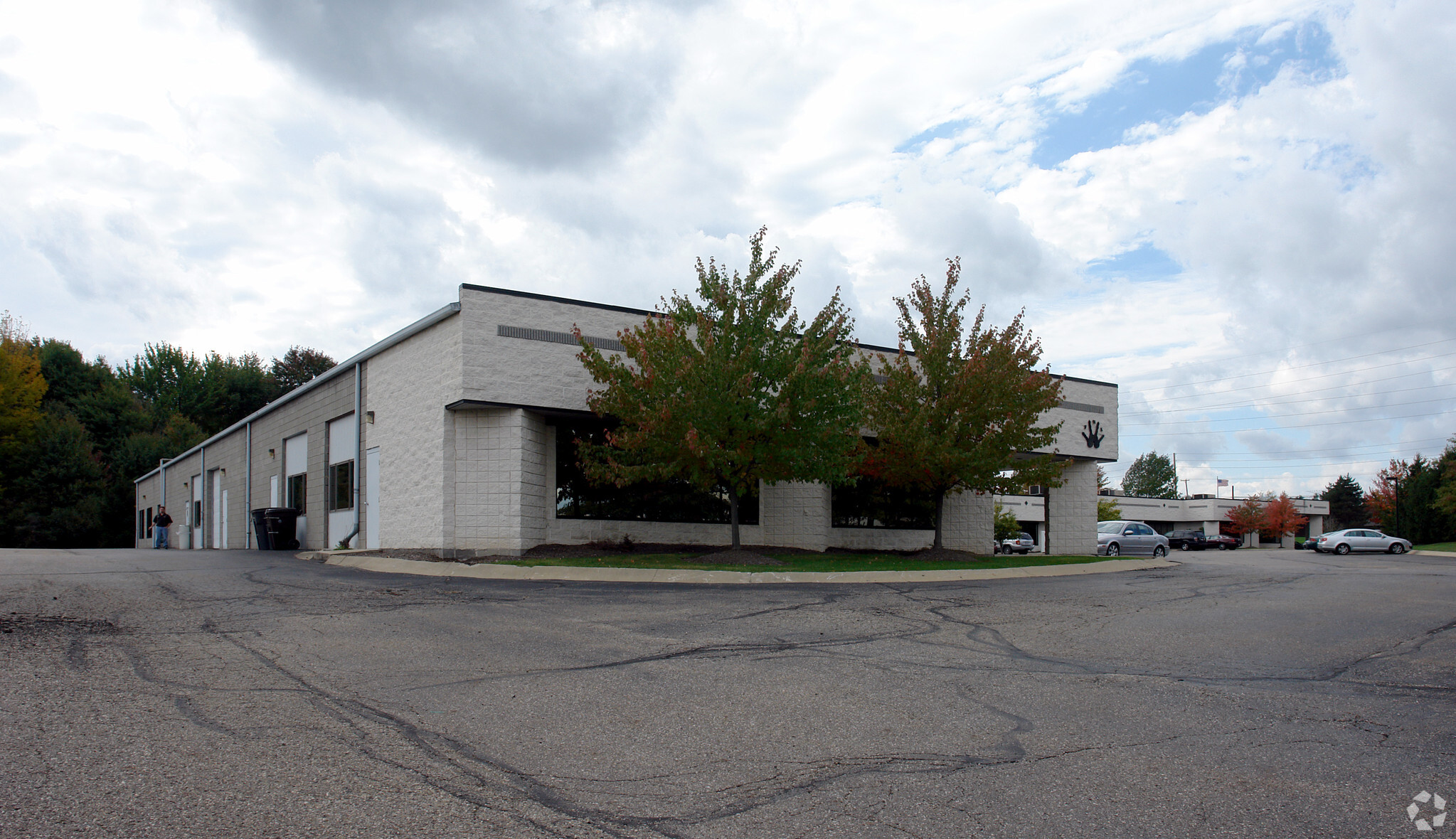 2190-2214 E Enterprise Pky, Twinsburg, OH for lease Primary Photo- Image 1 of 10