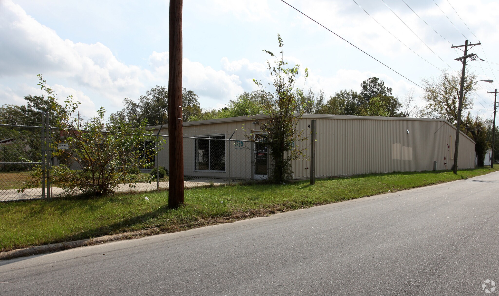1725 Davis St, Rocky Mount, NC for lease Primary Photo- Image 1 of 32