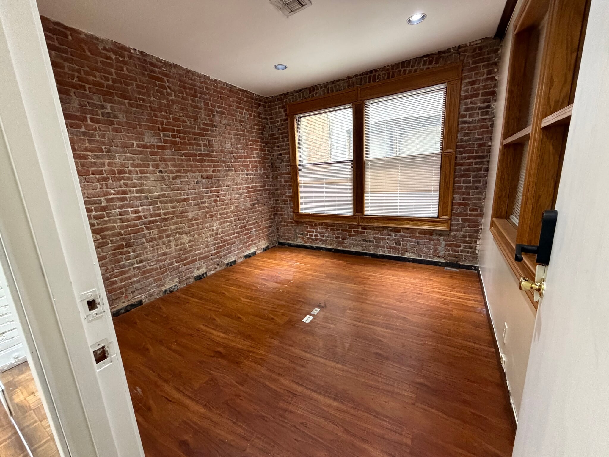 619-623 S Olive St, Los Angeles, CA for lease Interior Photo- Image 1 of 5