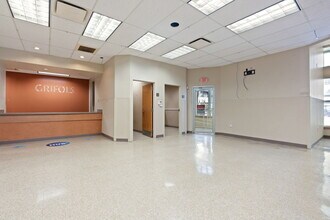 2101 3rd Ave S, Birmingham, AL à louer Photo intérieure- Image 2 de 11