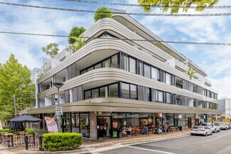 Plus de détails pour 9-17 Young St, Neutral Bay - Commerce de détail à louer