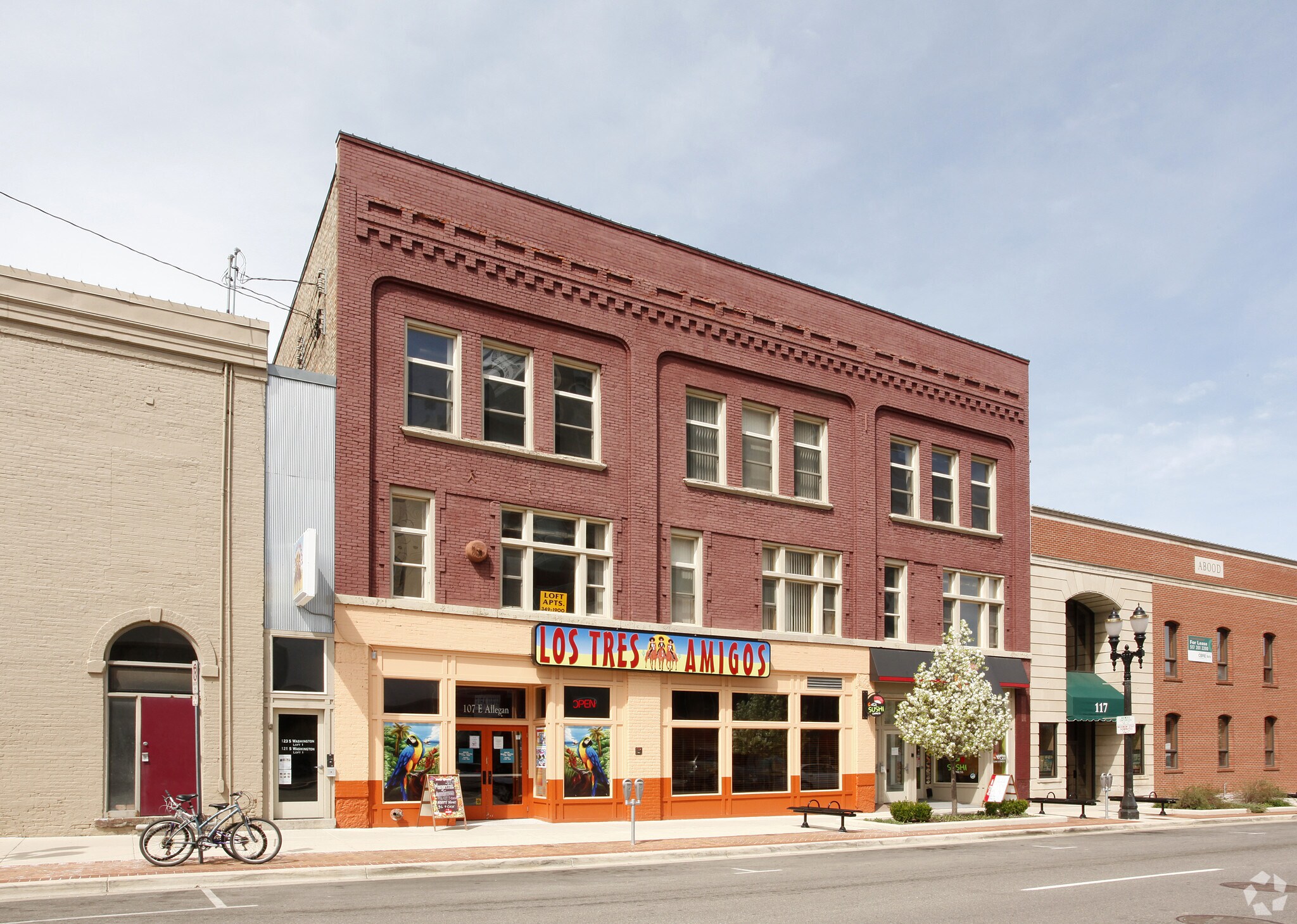107-111 E Allegan St, Lansing, MI for lease Primary Photo- Image 1 of 32