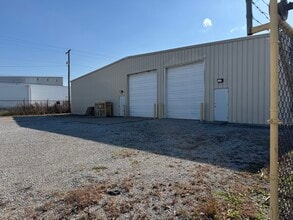 1401 N Evans Ave, Evansville, IN for lease Interior Photo- Image 1 of 5