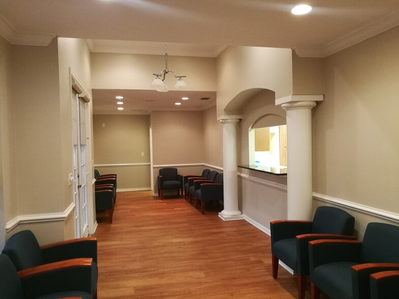 26823 Tanic Dr, Wesley Chapel, FL for lease - Lobby - Image 2 of 7