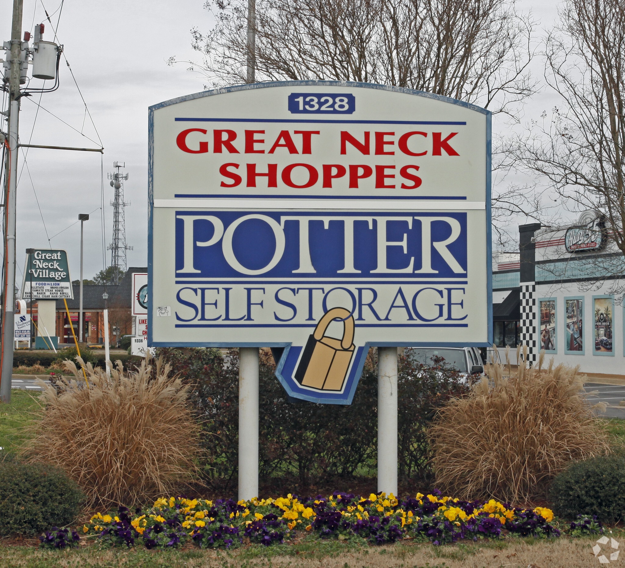 1328 N Great Neck Rd, Virginia Beach, VA for lease Building Photo- Image 1 of 3