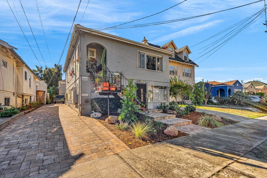 573 59th St, Oakland, CA for sale - Building Photo - Image 3 of 11