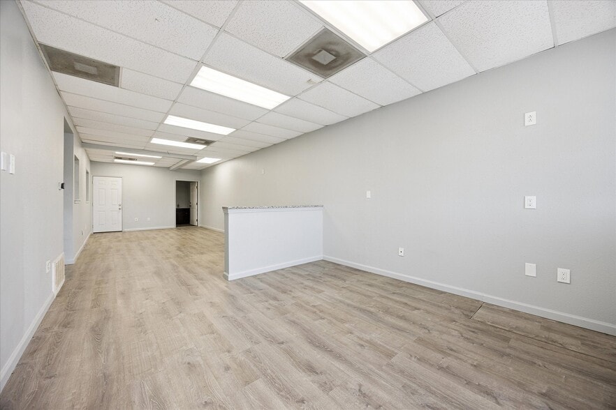 16806 I-35 S, Buda, TX for lease - Building Photo - Image 2 of 14