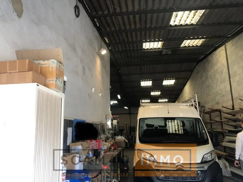 Industrial in Martigues for lease Interior Photo- Image 1 of 14