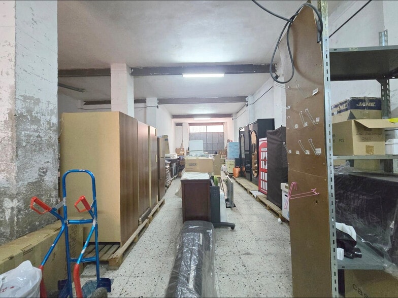 Retail in Aspe, Alicante for sale - Interior Photo - Image 1 of 5