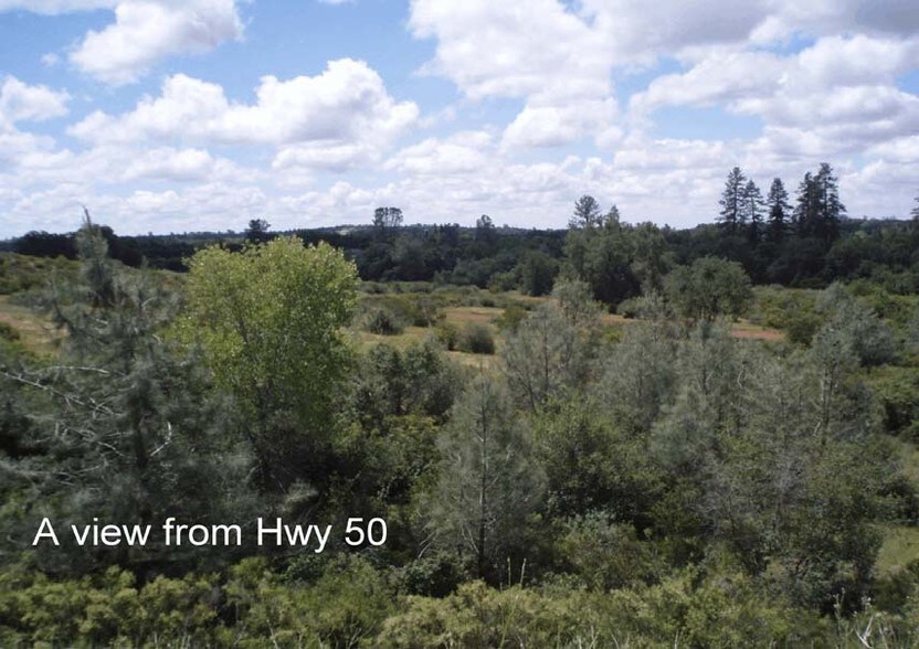 1 Coach Lane, Cameron Park, CA à vendre - Photo du bâtiment - Image 2 de 13