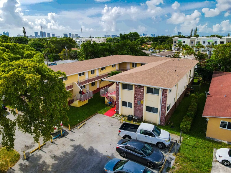 2220 Madison St, Hollywood, FL à vendre - Photo du bâtiment - Image 1 de 1