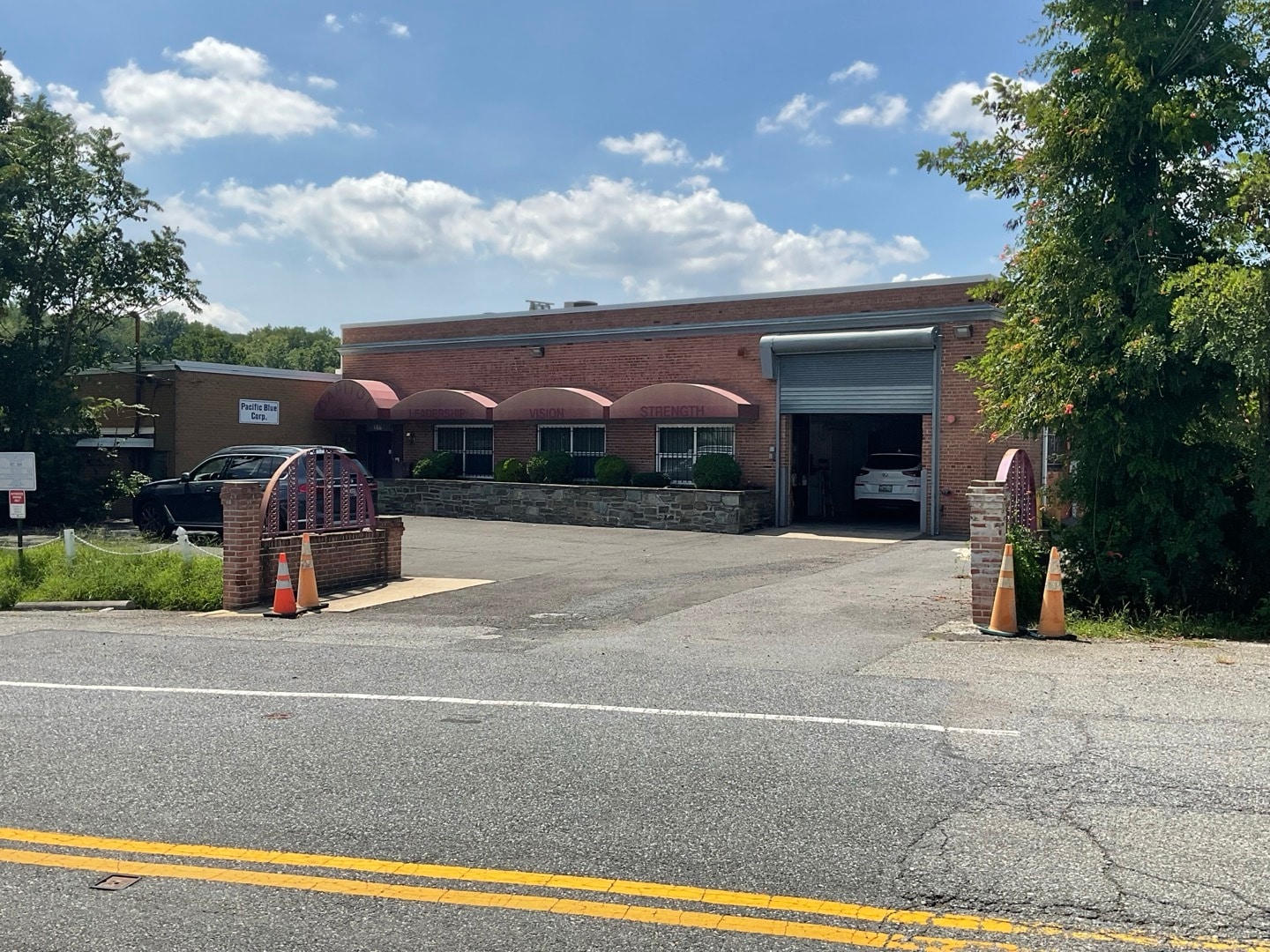 207 W Hampton Ave, Capitol Heights, MD for lease Primary Photo- Image 1 of 8