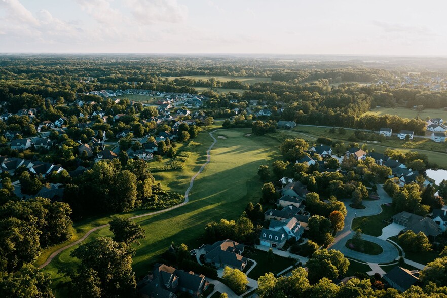 Larwick Cir, Valparaiso, IN for sale - Aerial - Image 3 of 13