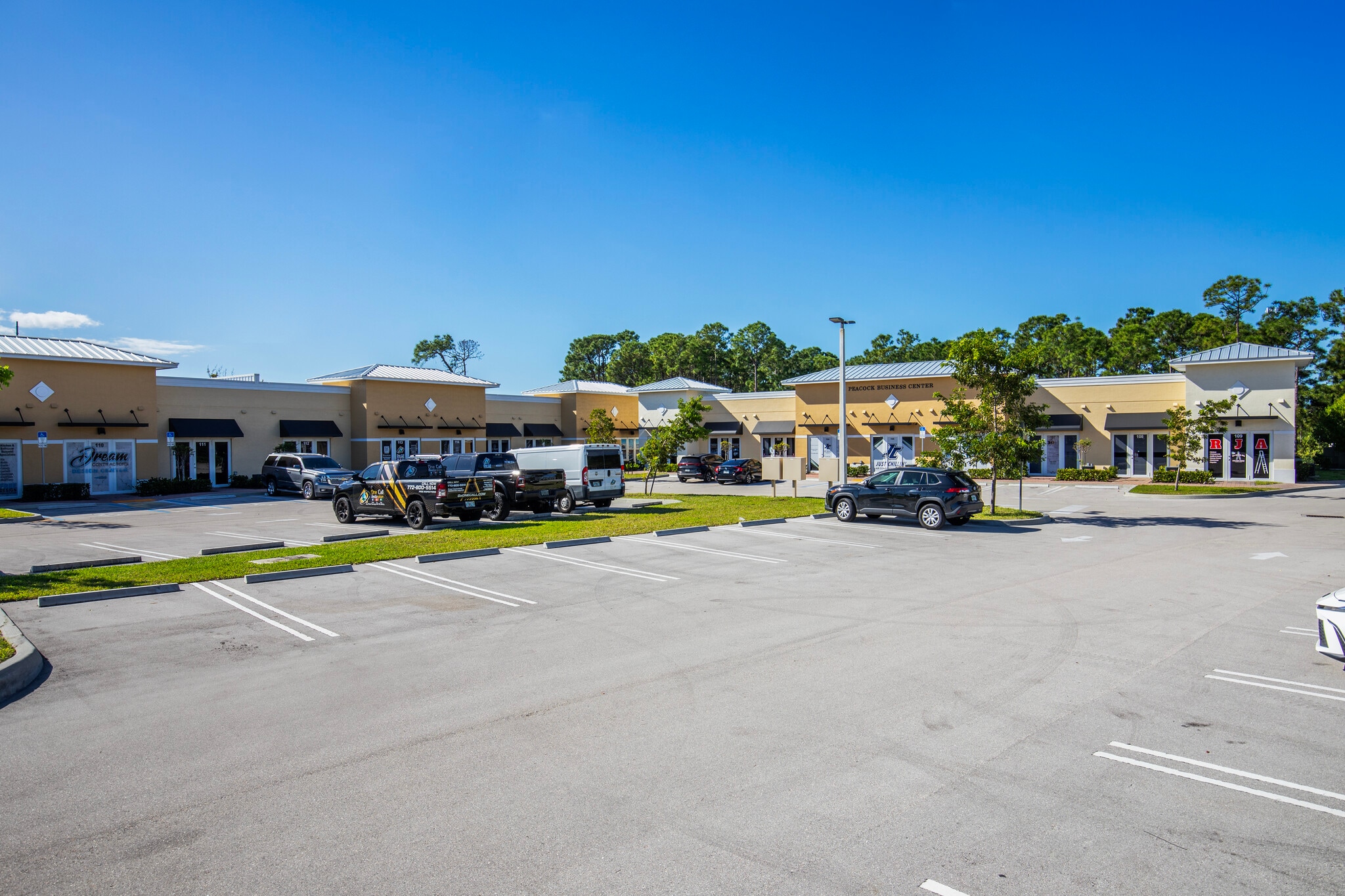 330 NW Enterprise Dr, Port Saint Lucie, FL for lease Building Photo- Image 1 of 14