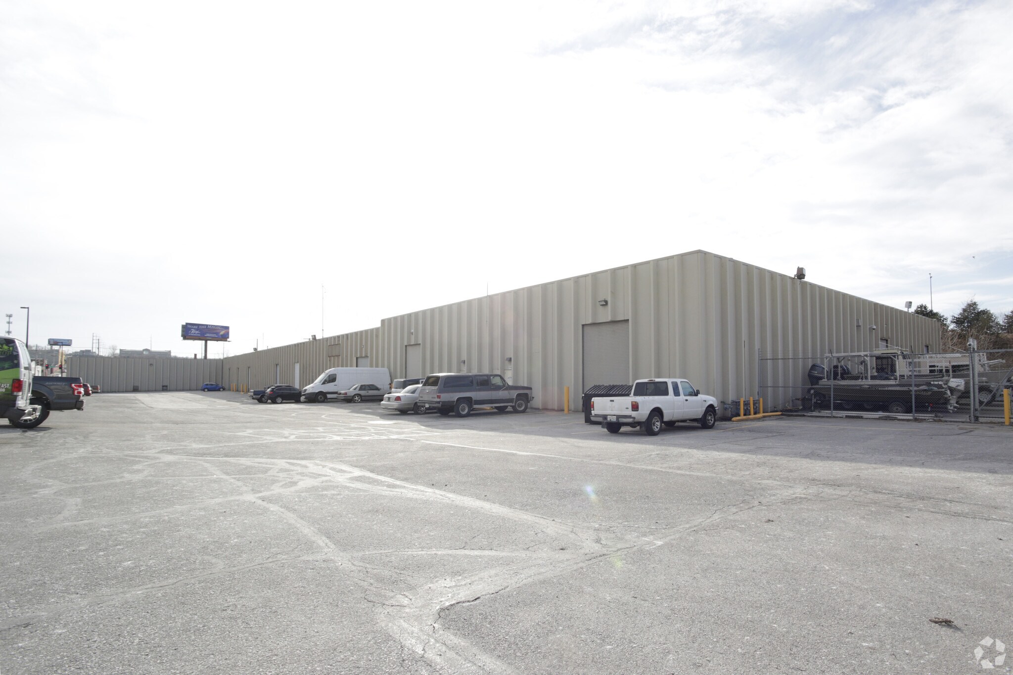 1704-1718 Troost Ave, Kansas City, MO for lease Primary Photo- Image 1 of 15