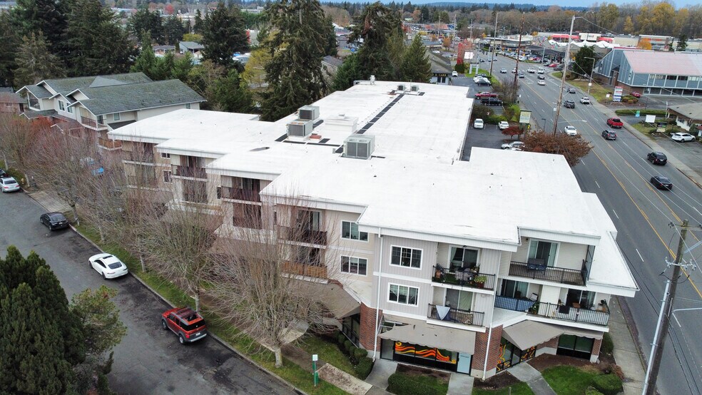 10240 Bridgeport Way SW, Lakewood, WA à vendre - Photo du bâtiment - Image 2 de 10