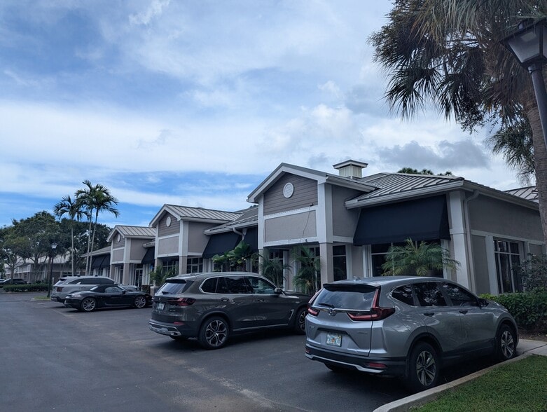 1226 W Indiantown Rd, Jupiter, FL for sale - Building Photo - Image 1 of 4