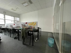 Office in Lyon for lease Interior Photo- Image 2 of 11