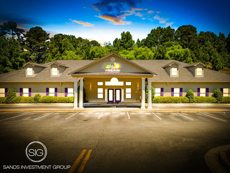 10240 Jones Bridge Rd, Alpharetta, GA à vendre - Photo du bâtiment - Image 2 de 7