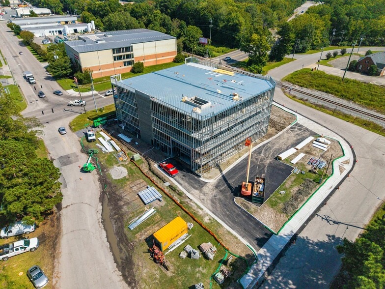 303 Bedford Ct, Portsmouth, VA for sale - Building Photo - Image 1 of 5