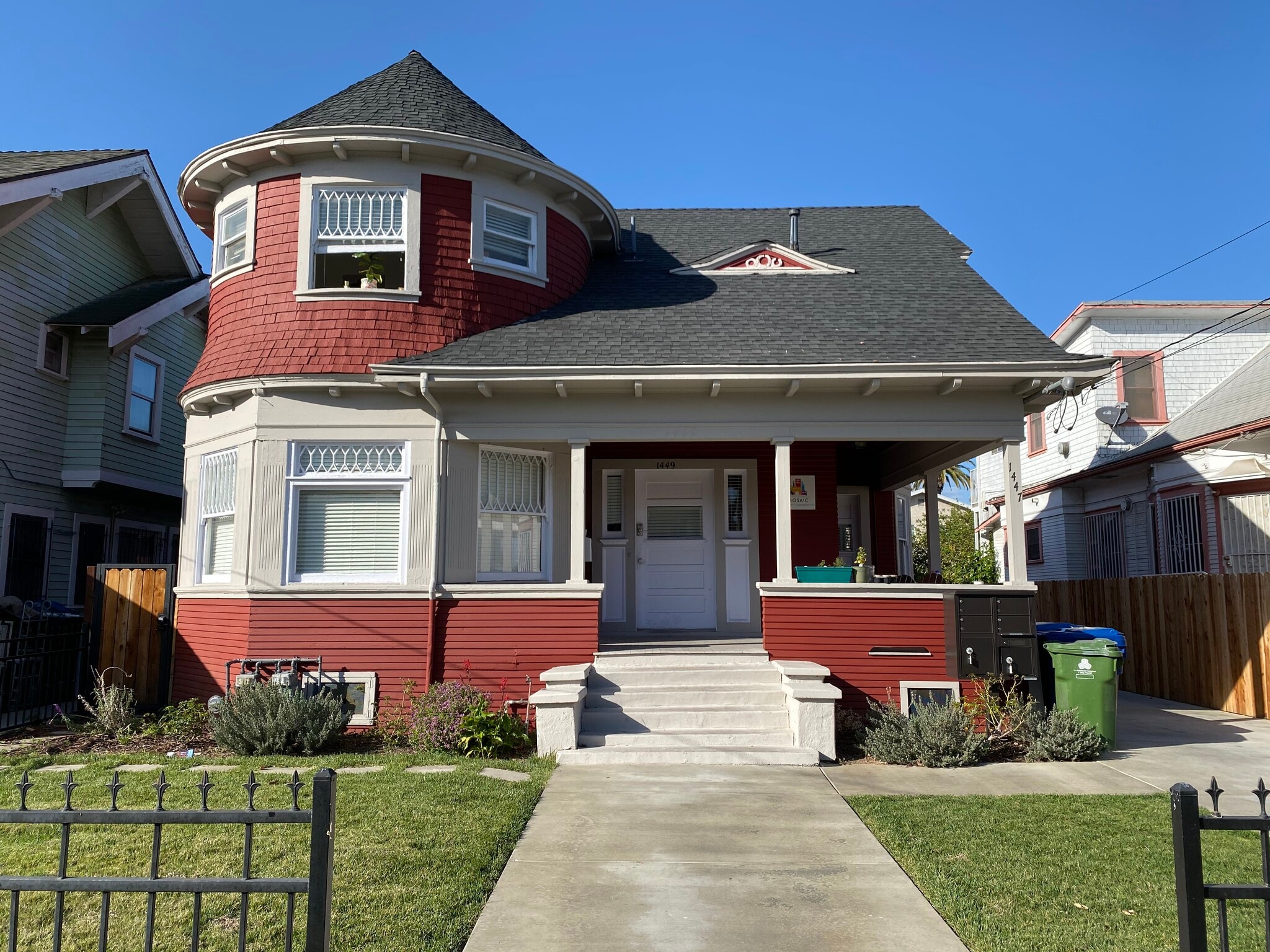1449 W 28th St, Los Angeles, CA for sale Primary Photo- Image 1 of 18